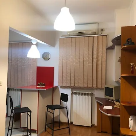 Charming Quiet Coltea Old Town In The Centre Of Apartament