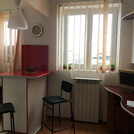 Charming Quiet Coltea Old Town In The Centre Of Apartamento