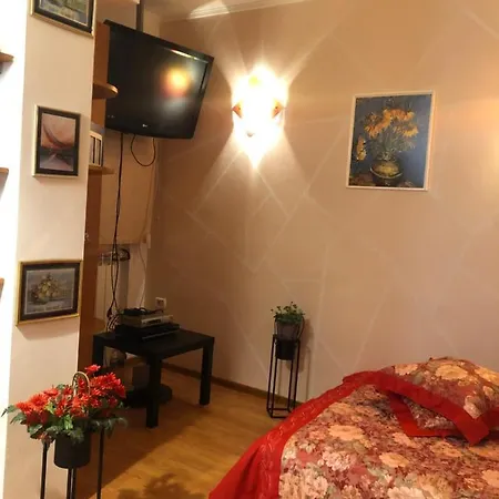 Διαμέρισμα Charming Quiet Coltea Old Town In The Centre Of