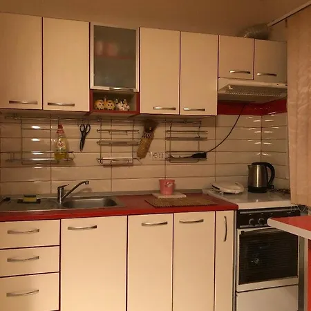 Charming Quiet Coltea Old Town In The Centre Of