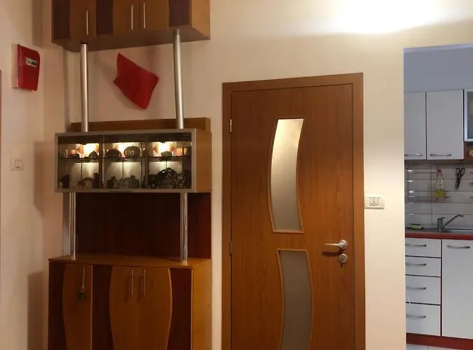 Charming Quiet Coltea Old Town In The Centre Of Apartment *