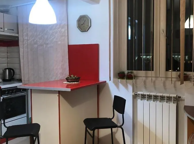Charming Quiet Coltea Old Town In The Centre Of Apartment *